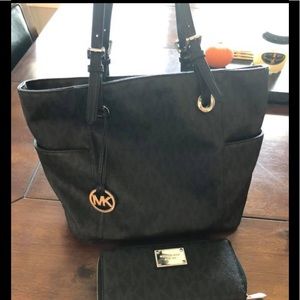 Michael Kors Black Jet Set Tote & Wallet